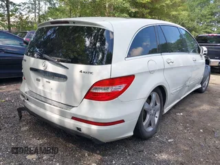 2011 Mercedes-Benz R 350 с VIN 4JGCB6FE5BA116493, выставлен на аукционе IAAI как лот 42732060 с пробегом 206 002 миль миль и . История ставок и продаж доступна на DreamBid. Изображение 4.
