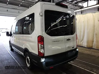 2023 Ford Transit Passenger XL z VIN 1FBAX2C82PKB52779, wystawiony jako IAAI lot #42518235 z przebiegiem 9 080 mil mil oraz . Historia ofert i sprzedaży dostępna na DreamBid. Obrazek 26.
