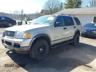2004 Ford Explorer XLS z VIN 1FMZU72E14UC11599, wystawiony jako IAAI lot #41749597 z przebiegiem 82 805 mil mil oraz . Historia ofert i sprzedaży dostępna na DreamBid. Obrazek 19.