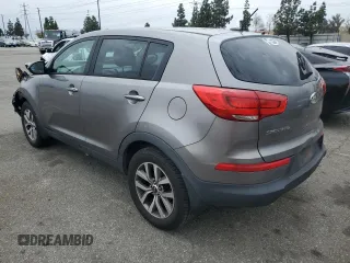 2014 Kia Sportage LX with VIN KNDPB3AC8E7582088, listed as a Copart auction lot 53486325 with 185,601 mi miles and Salvage Title. Bid and sale history available at carsss.com. Image 2.