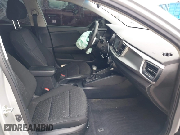 2020 Kia Rio LX with VIN 3KPA24AD7LE313579, listed as a IAAI auction lot 41884205 with 112,586 mi miles and . Bid and sale history available at DreamBid. Image 5.