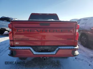 2021 Chevrolet Silverado 1500 RST with VIN 3GCUYEET2MG406048, listed as a Copart auction lot 88330495 with 21,692 mi miles and Salvage Title. Bid and sale history available at carsss.com. Image 6.