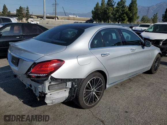 2019 Mercedes-Benz C 300 with VIN 55SWF8DB5KU316936, listed as a Copart auction lot 57279155 with 31,329 mi miles and Salvage title. Bid and sale history available at DreamBid. Image 3.