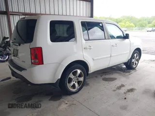 2013 Honda Pilot EX z VIN 5FNYF4H4XDB067602, wystawiony jako IAAI lot #42300013 z przebiegiem 241 760 mil mil oraz . Historia ofert i sprzedaży dostępna na DreamBid. Obrazek 4.