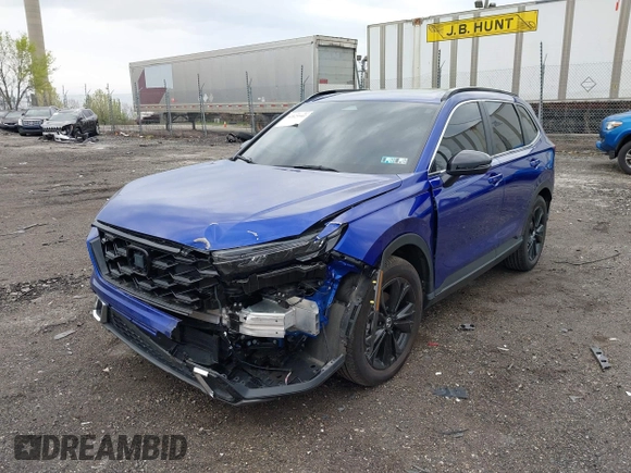 2025 Honda CR-V Sport Touring with VIN 2HKRS6H99SH807839, listed as a IAAI auction lot 42029547 with 5,979 mi miles and . Bid and sale history available at DreamBid. Image 6.
