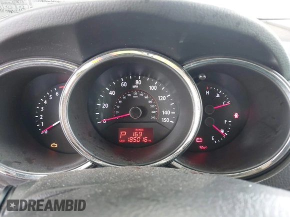 2012 Kia Sorento LX z VIN 5XYKT4A6XCG218424, wystawiony jako IAAI lot #42351646 z przebiegiem 185 016 mil mil oraz . Historia ofert i sprzedaży dostępna na DreamBid. Obrazek 7.