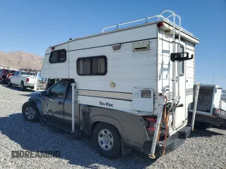 2022 Nissan Frontier S with VIN 1N6ED1CM1NN644435, listed as a Copart auction lot 61658825 with 28,780 mi miles and Salvage title. Bid and sale history available at DreamBid. Image 2.