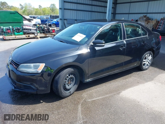 2011 Volkswagen Jetta Sedan SE w/Convenience & Sunroof with VIN 3VWDX7AJ5BM354817, listed as a IAAI auction lot 41919430 with 156,284 mi miles. Bid and sale history available at carsss.com. Image 2.