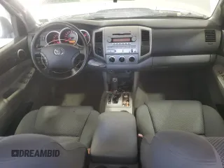 2007 Toyota Tacoma with VIN 5TELU42N27Z414697, listed as a Copart auction lot 53384685 with 328,893 mi miles and Salvage Title. Bid and sale history available at DreamBid. Image 8.