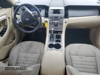 2018 Ford Taurus SE z VIN 1FAHP2D88JG129449, wystawiony jako Copart lot #56127615 z przebiegiem 127 589 mil mil oraz Czysty tytuł • Clean title. Historia ofert i sprzedaży dostępna na DreamBid. Obrazek 8.