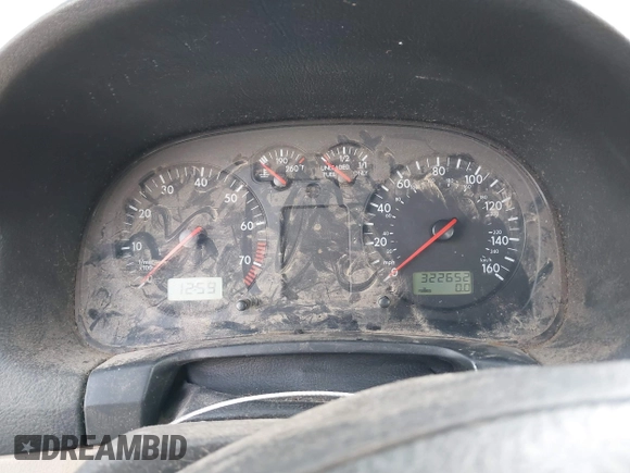 2000 Volkswagen Jetta с VIN 3VWSC29M2YM113469, выставлен на аукционе IAAI как лот 41598371 с пробегом 322 652 миль миль и . История ставок и продаж доступна на DreamBid. Изображение 7.