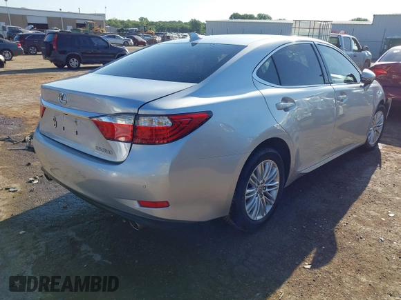 2015 Lexus ES 330 with VIN JTHBK1GG3F2177858, listed as a IAAI auction lot 42241189 with Not provided miles and . Bid and sale history available at DreamBid. Image 4.