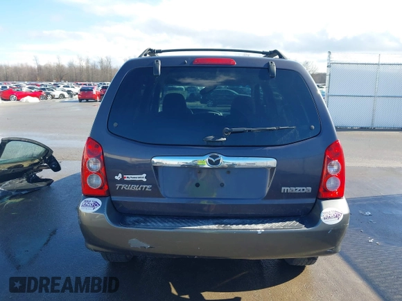 2006 Mazda Tribute LX with VIN 4F2YZ94166KM15756, listed as a IAAI auction lot 41448862 with 101,862 mi miles and . Bid and sale history available at DreamBid. Image 16.
