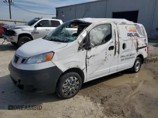 2018 Nissan NV200 S z VIN 3N6CM0KN9JK690414, wystawiony jako Copart lot #48488245 z przebiegiem 180 402 mil mil oraz Szkoda całkowita • Salvage title. Historia ofert i sprzedaży dostępna na DreamBid. Obrazek 1.