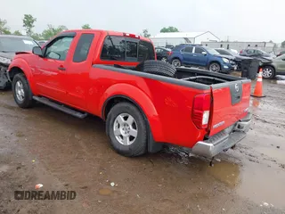 2005 Nissan Frontier LE with VIN 1N6AD06W55C433921, listed as a IAAI auction lot 42263626 with 107,404 mi miles and . Bid and sale history available at DreamBid. Image 3.