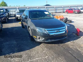 2012 Ford Fusion SE z VIN 3FAHP0HA5CR347636, wystawiony jako IAAI lot #42184462 z przebiegiem 211 804 mil mil oraz . Historia ofert i sprzedaży dostępna na DreamBid. Obrazek 1.