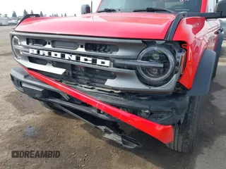 2022 Ford Bronco with VIN 1FMDE5BH4NLB12997, listed as a IAAI auction lot 41473624 with 49,011 mi miles. Bid and sale history available at carsss.com. Image 6.