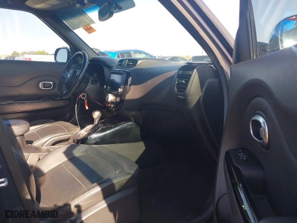 2015 Kia Soul ! with VIN KNDJX3A57F7198121, listed as a IAAI auction lot 41958392 with 54,057 mi miles. Bid and sale history available at carsss.com. Image 5.