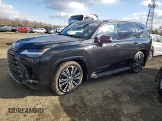 2023 Lexus LX 600 Luxury z VIN JTJGB7CX2P4037884, wystawiony jako Copart lot #77692553 z przebiegiem 9 866 mil mil oraz . Historia ofert i sprzedaży dostępna na DreamBid. Obrazek 1.
