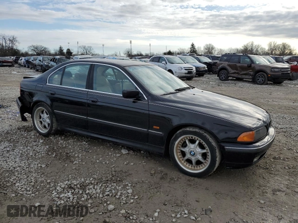 1998 BMW 5 Series 528iA with VIN WBADD6320WGT90679, listed as a Copart auction lot 86262224 with 200,336 mi miles and Salvage Title. Bid and sale history available at carsss.com. Image 4.