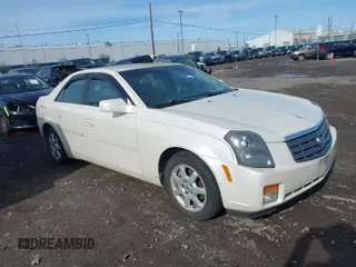 2005 Cadillac CTS with VIN 1G6DP567450167972, listed as a IAAI auction lot 41958335 with 172,641 mi miles. Bid and sale history available at carsss.com. Image 1.