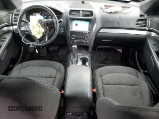 2018 Ford Explorer XLT with VIN 1FM5K8D80JGC42046, listed as a Copart auction lot 84827584 with 134,145 mi miles and Non Repairable. Bid and sale history available at carsss.com. Image 8.