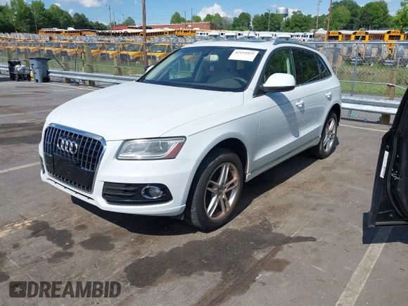 2014 Audi Q5 Premium Plus z VIN WA1LFAFP8EA081587, wystawiony jako IAAI lot #42195922 z przebiegiem 143 540 mil mil oraz . Historia ofert i sprzedaży dostępna na DreamBid. Obrazek 17.
