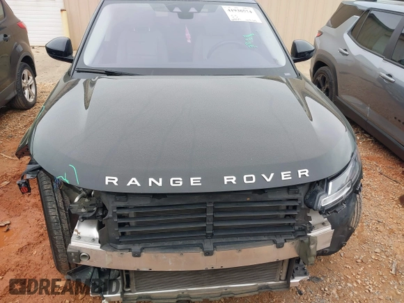 2020 Land Rover Range Rover Evoque S with VIN SALZJ2FX4LH081555, listed as a IAAI auction lot 41930574 with 69,137 mi miles and . Bid and sale history available at DreamBid. Image 6.