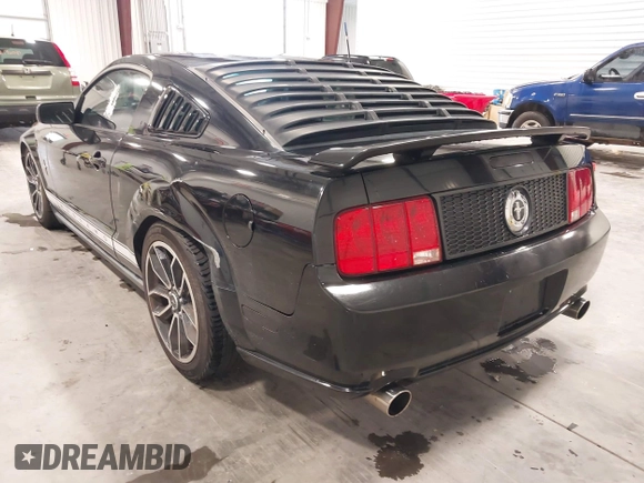 2006 Ford Mustang Standard with VIN 1ZVHT80N565237483, listed as a IAAI auction lot 42212367 with 132,005 mi miles and . Bid and sale history available at carsss.com. Image 3.