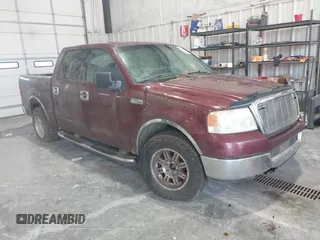 2004 Ford F-150 XLT z VIN 1FTRW12W44KC93229, wystawiony jako IAAI lot #42434756 z przebiegiem Nie podano mil oraz . Historia ofert i sprzedaży dostępna na DreamBid. Obrazek 1.