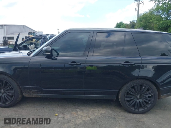 2019 Land Rover Range Rover HSE z VIN SALGS2SVXKA516370, wystawiony jako IAAI lot #42186935 z przebiegiem 76 562 mil mil oraz . Historia ofert i sprzedaży dostępna na DreamBid. Obrazek 14.