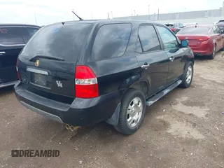 2002 Acura MDX with VIN 2HNYD18222H520633, listed as a IAAI auction lot 42088694 with 200,837 mi miles. Bid and sale history available at carsss.com. Image 4.