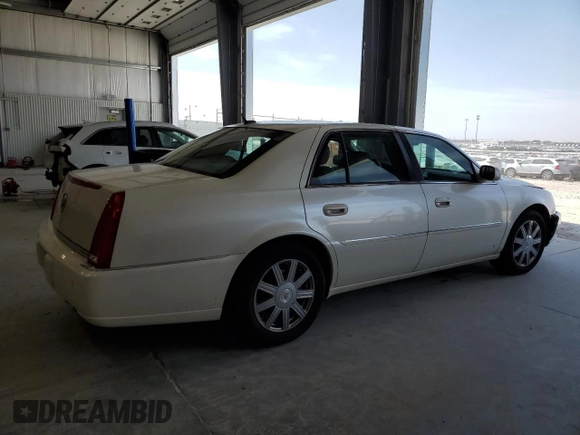 2008 Cadillac DTS 1SC with VIN 1G6KD57Y58U103993, listed as a Copart auction lot 52438535 with 42,975 mi miles and Salvage Title. Bid and sale history available at carsss.com. Image 3.