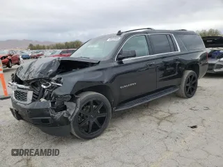 2017 Chevrolet Suburban LT z VIN 1GNSCHKC7HR236682, wystawiony jako Copart lot #48822605 z przebiegiem 45 232 mil mil oraz Szkoda całkowita • Salvage title. Historia ofert i sprzedaży dostępna na DreamBid. Obrazek 1.