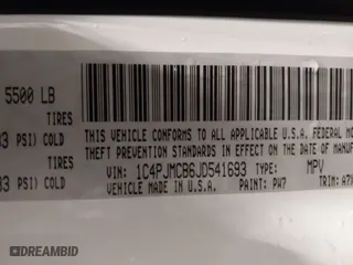 2018 Jeep Cherokee Latitude with VIN 1C4PJMCB6JD541693, listed as a IAAI auction lot 41789954 with 1 mi miles. Bid and sale history available at carsss.com. Image 9.