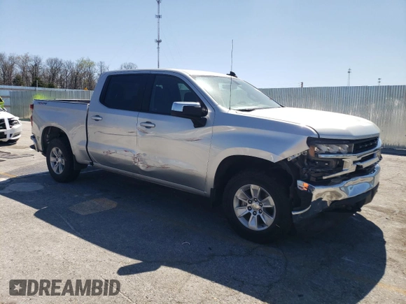 2020 Chevrolet Silverado 1500 LT with VIN 1GCUYDED4LZ226829, listed as a Copart auction lot 53317375 with 104,492 mi miles and Salvage Title. Bid and sale history available at DreamBid. Image 4.