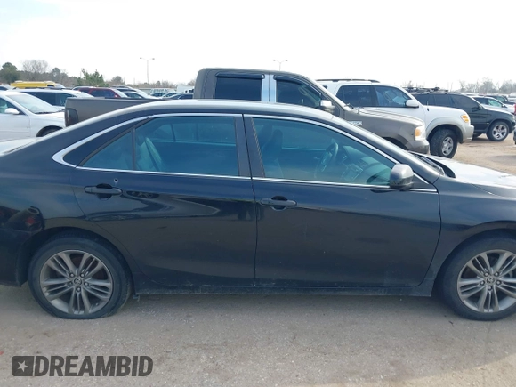 2015 Toyota Camry XLE with VIN 4T1BF1FK6FU985908, listed as a IAAI auction lot 41627697 with 232,066 mi miles. Bid and sale history available at carsss.com. Image 13.