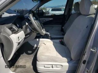 2017 Honda Pilot EX with VIN 5FNYF6H31HB048722, listed as a Copart auction lot 53606135 with 106,538 mi miles and Salvage Title. Bid and sale history available at DreamBid. Image 7.