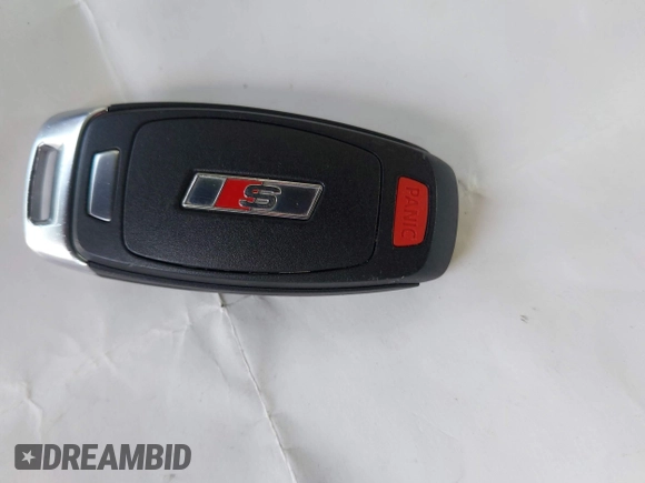 2024 Audi S3 Prestige z VIN WAUJ3DGY8RA067514, wystawiony jako IAAI lot #42086328 z przebiegiem 11 049 mil mil oraz . Historia ofert i sprzedaży dostępna na DreamBid. Obrazek 11.