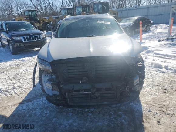 2019 Lincoln Nautilus Reserve with VIN 2LMPJ8LP0KBL66836, listed as a Copart auction lot 46239495 with 123,793 mi miles and Salvage Title. Bid and sale history available at carsss.com. Image 5.