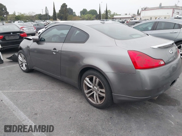 2010 Infiniti G37 Coupe x with VIN JN1CV6EL7AM151791, listed as a IAAI auction lot 42008680 with 106,246 mi miles. Bid and sale history available at carsss.com. Image 3.