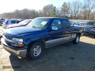 1999 Chevrolet Silverado 1500 LS with VIN 2GCEC19T5X1121766, listed as a IAAI auction lot 41359164 with 237,681 mi miles. Bid and sale history available at carsss.com. Image 6.