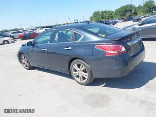 2013 Nissan Altima 3.5 SL with VIN 1N4BL3AP3DN515859, listed as a IAAI auction lot 42006305 with 158,472 mi miles. Bid and sale history available at carsss.com. Image 14.