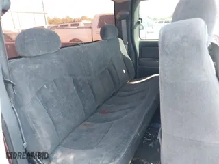2001 Chevrolet Silverado 1500 LS with VIN 2GCEC19V211284027, listed as a IAAI auction lot 41994056 with 172,947 mi miles. Bid and sale history available at carsss.com. Image 8.