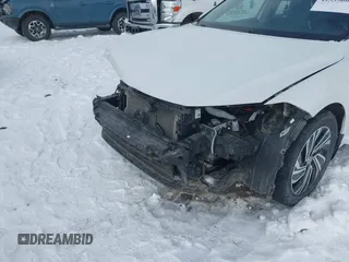 2021 Volkswagen Jetta SEL с VIN 3VWE57BU2MM051239, выставлен на аукционе IAAI как лот 41539604 с пробегом 63 017 миль миль и . История ставок и продаж доступна на DreamBid. Изображение 6.