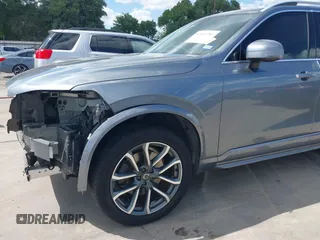 2018 Volvo XC90 Momentum with VIN YV4A22PK6J1212864, listed as a IAAI auction lot 42481788 with 83,383 mi miles and . Bid and sale history available at DreamBid. Image 18.