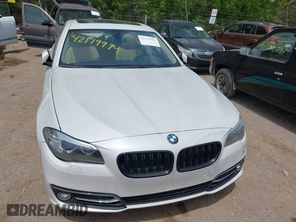2014 BMW 5 Series 528i z VIN WBA5A5C52ED502948, wystawiony jako IAAI lot #42179994 z przebiegiem 120 601 mil mil oraz . Historia ofert i sprzedaży dostępna na DreamBid. Obrazek 6.