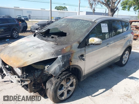 2016 Ford Escape SE z VIN 1FMCU0G76GUA61050, wystawiony jako IAAI lot #42171320 z przebiegiem Nie podano mil oraz . Historia ofert i sprzedaży dostępna na DreamBid. Obrazek 2.