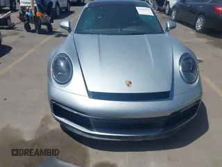 2020 Porsche 911 Carrera S z VIN WP0AB2A90LS229570, wystawiony jako IAAI lot #42242278 z przebiegiem 15 967 mil mil oraz . Historia ofert i sprzedaży dostępna na DreamBid. Obrazek 12.