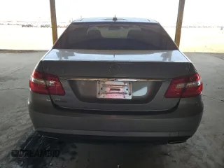 2013 Mercedes-Benz E 350 Luxury z VIN WDDHF5KB9DA683237, wystawiony jako Copart lot #65472505 z przebiegiem 135 380 mil mil oraz Czysty tytuł • Clean title. Historia ofert i sprzedaży dostępna na DreamBid. Obrazek 6.